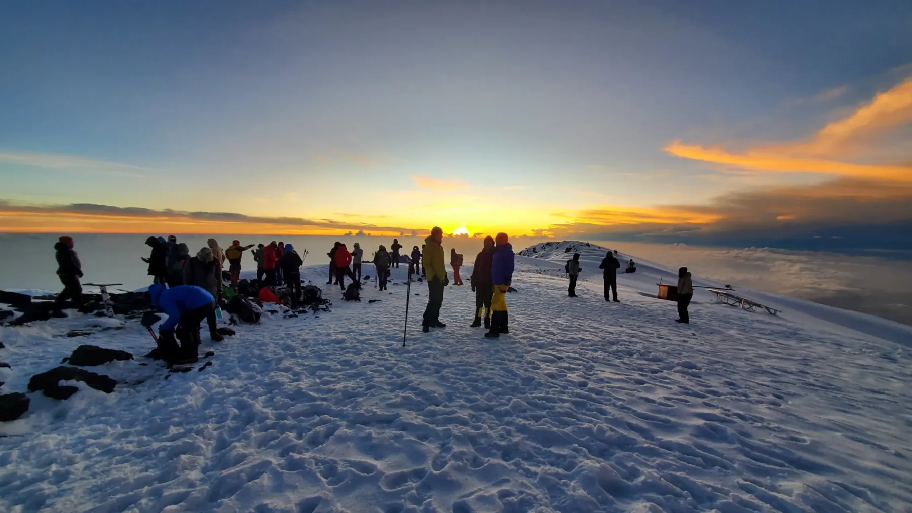 13-Day Machame Route Kilimanjaro Trek and Zanzibar Beach Holiday